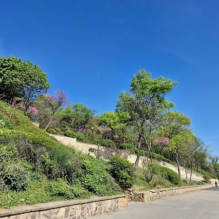 Marbel - Designer Retreat With Free Parking דירה בורגאס