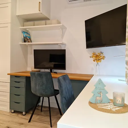 Marbel - An Exquisitely Designed Retreat In The Heart Of By The Sea Garden With Free Parking Apartment Burgas