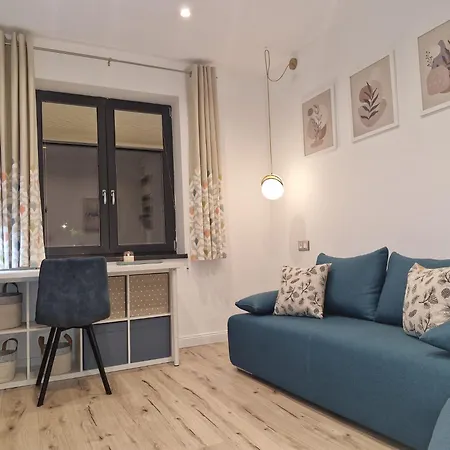 Marbel - Designer Retreat With Free Parking Apartment