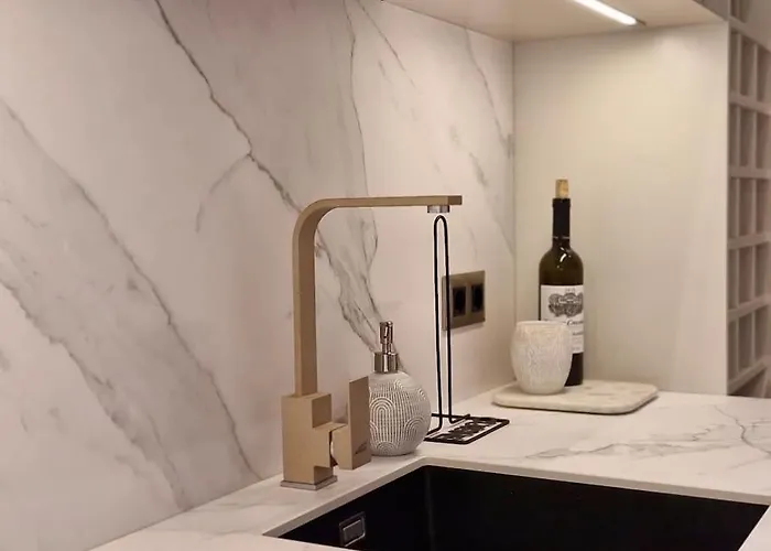 Marbel - Designer Retreat With Free Parking Apartamento *