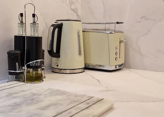 Marbel - Designer Retreat With Free Parking Apartamento *