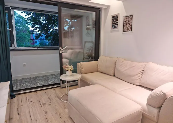 Apartamento Marbel - Designer Retreat With Free Parking *