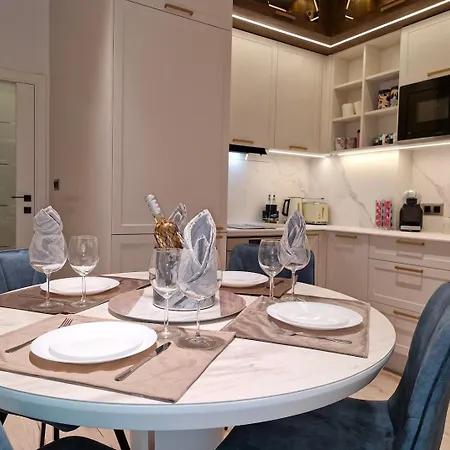 Marbél - Designer Retreat With Free Parking Apartamento Burgas