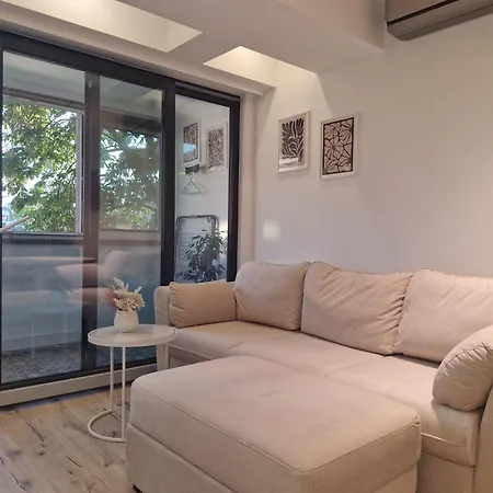 Marbel - Designer Retreat With Free Parking * 부르가스