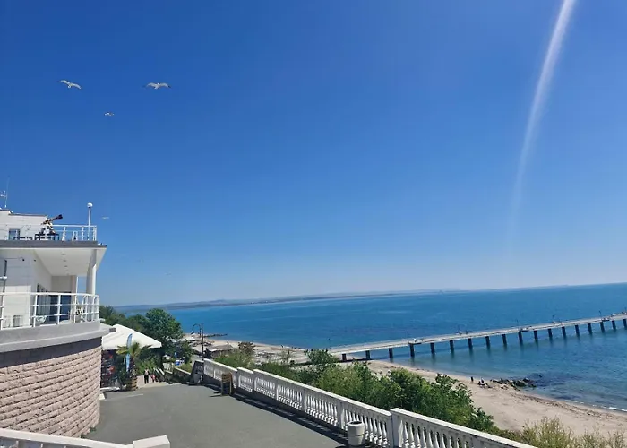 Appartement Marbel - Designer Retreat With Free Parking Burgas